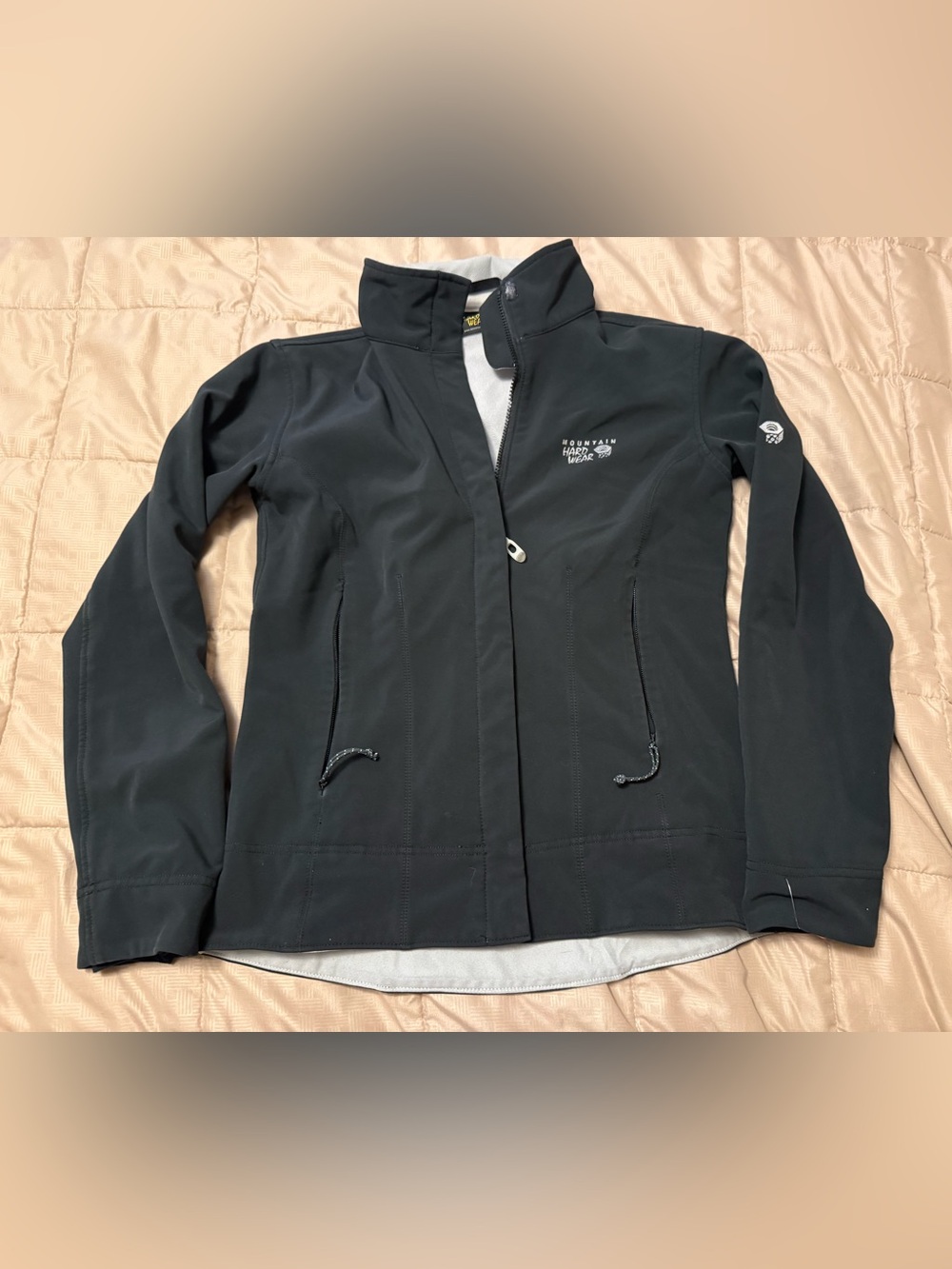 Mountain Hardwear Women's Black Softshell Zip Jacket